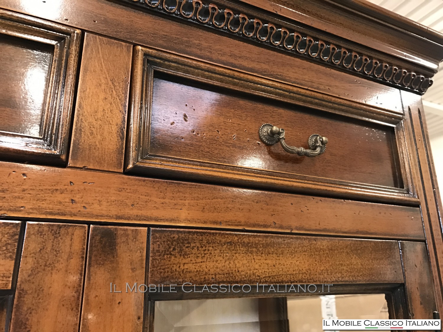 vetrinetta bassa classica